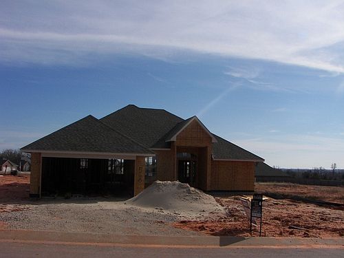 2nd image of 568 Tewkesbury Ln
