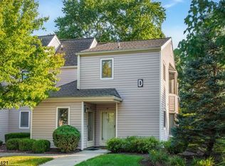 136 Changebridge Rd #8, Montville, NJ 07045
