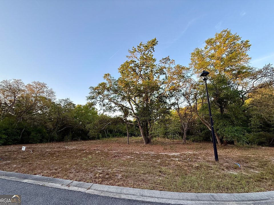 1st image of 6005 & 6007 Tree Top Ln