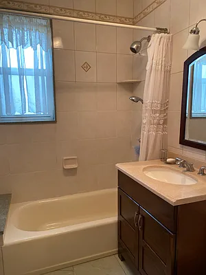 Rented by Farran & Associates | media 25