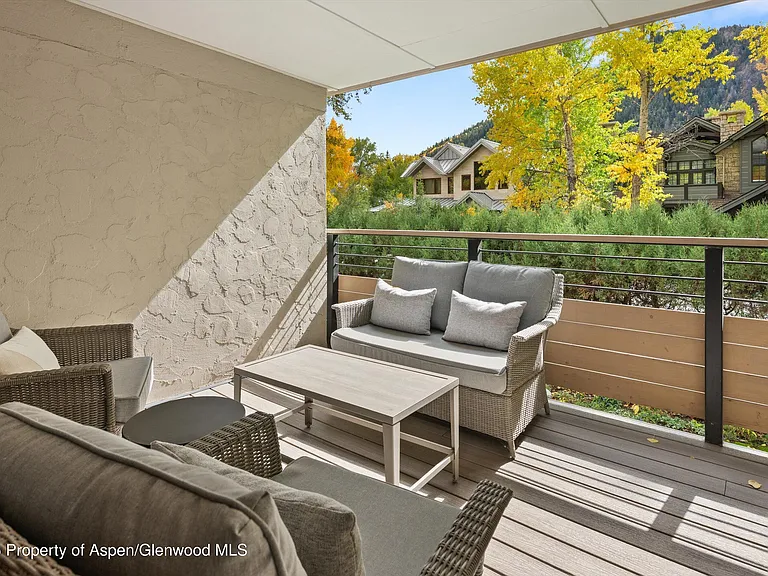 980 E Hyman Ave #3 — Photo 15