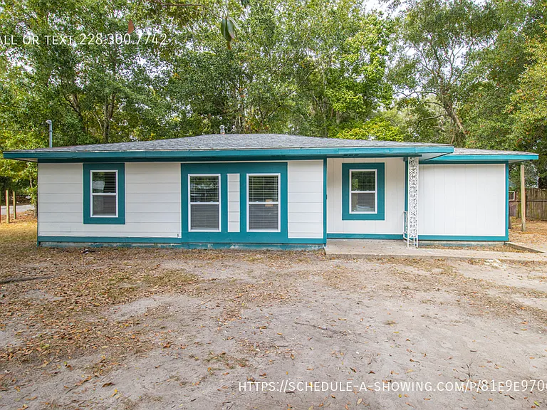 226 Milray Ln — Photo 15