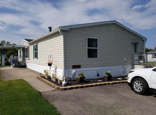 613 Woodmill Dr, Holley, NY 14470