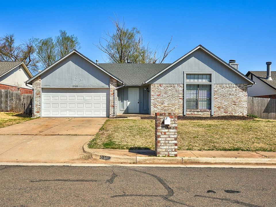 1st image of 2700 Clover Glen Dr