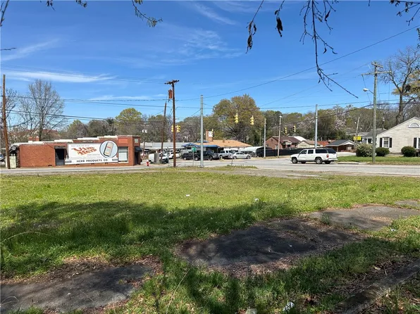 1002 S Main St, Anderson, SC 29624