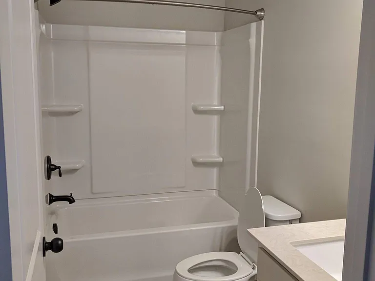 Bottom floor private full bathroom