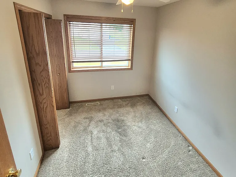 507 Gumtree St NE — Photo 8