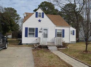 2500 Cromwell Dr, Norfolk, VA 23509