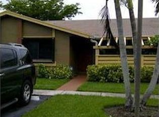 443 Lakeview Dr APT 3, Weston, FL 33326