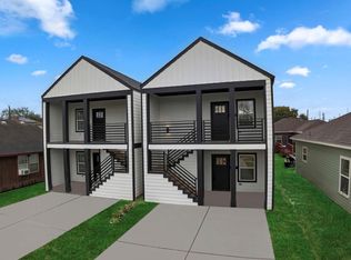 428 Rhode Island St #A, Houston, TX 77029