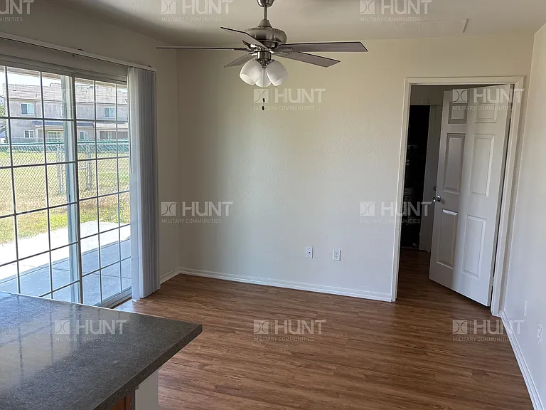 208 Masan Ct — Photo 7