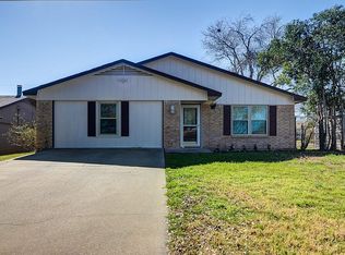 1901 Skylark Dr, Woodway, TX 76712