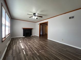 2800 E 61st St, Kansas City, MO 64130