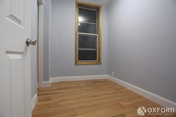 Rented by Oxford Property Group | media 30