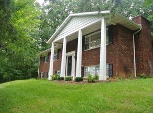 23 Chippewa Dr, Huntington, WV 25705