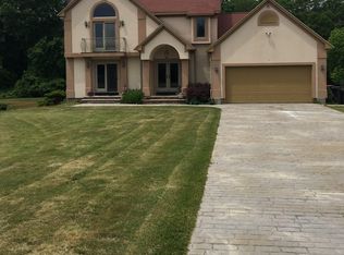 270 Mill Rd, Fairhaven, MA 02719