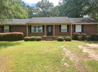 2204 Indiana Ave, Grand Ridge, FL 32442