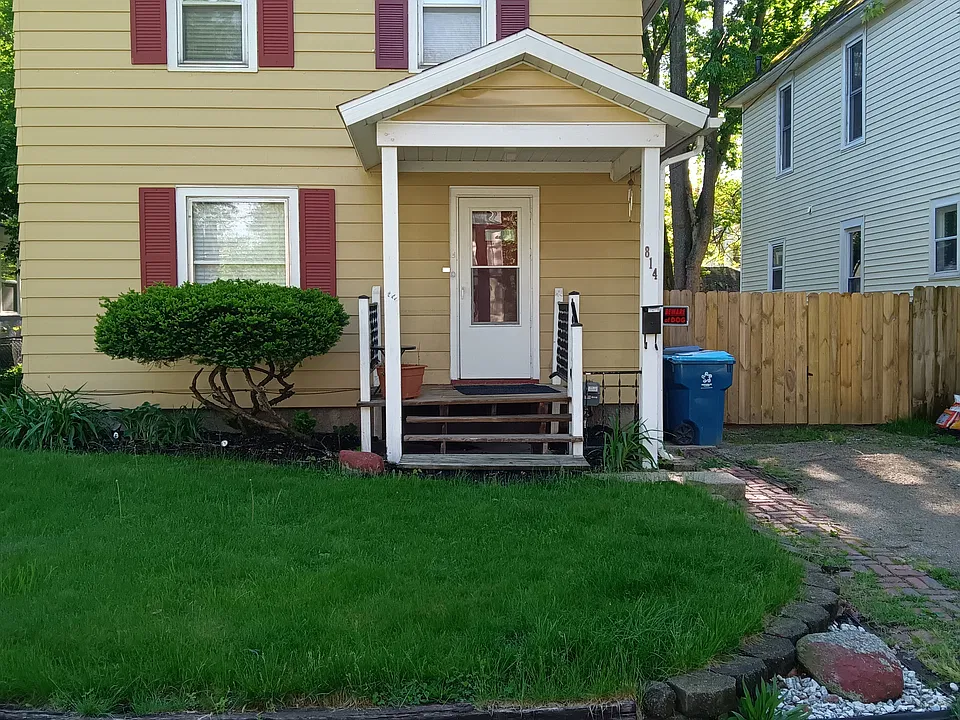 814 Hazard Ave