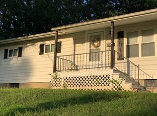 1008 Huber St, Festus, MO 63028