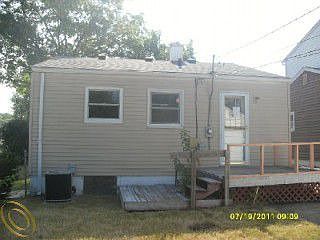 4th image of 23881 Marlin Ave