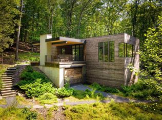 5 Trout Creek Rd, Kerhonkson, NY 12446