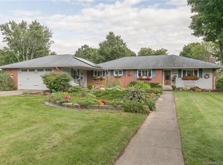 1168 Mapleton Ave, Suffield, CT 06078