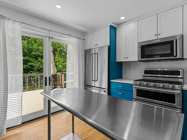 4332 Xerxes Ave S #2 — Photo 11