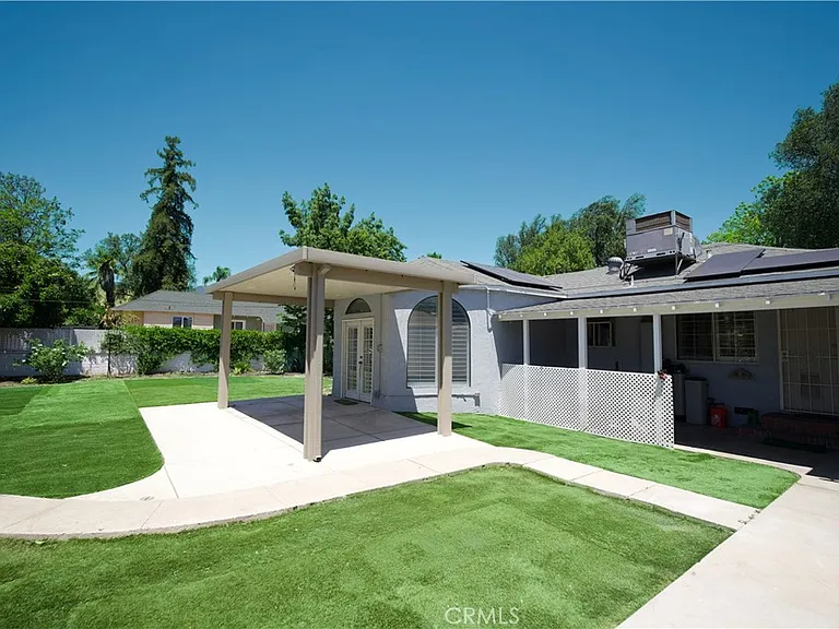 2770 Ladera Rd — Photo 23