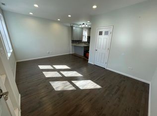 3238 S Parnell Ave #2, Chicago, IL 60616