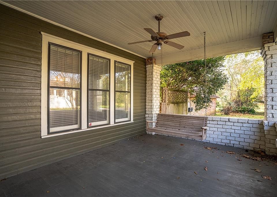 2107 Jackson St, Alexandria, LA 71301 Zillow