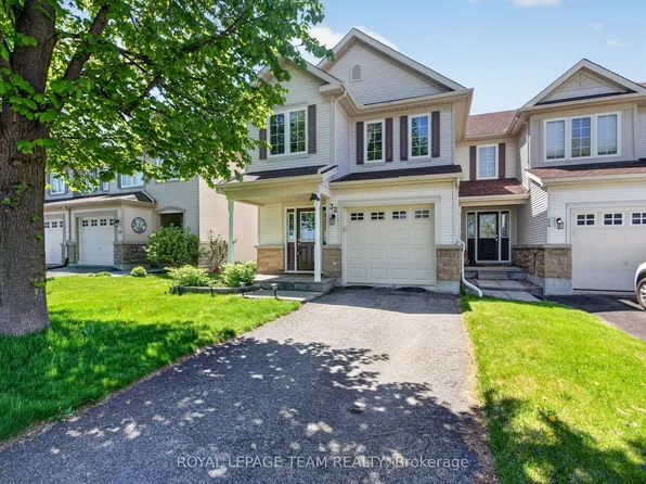 32 Riverstone Dr N, Ottawa, ON K2J 4X7