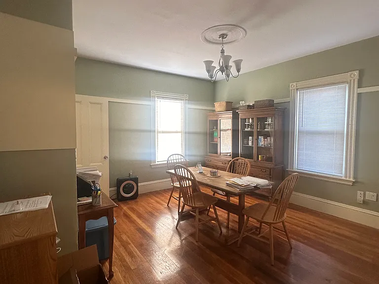 374 Highland Ave — Photo 16