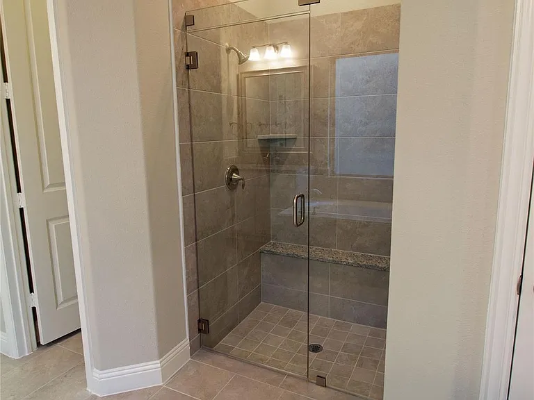 7235 Sanctuary Dr — Photo 6