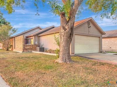 423 Waterford Dr, Victoria, TX, 77901