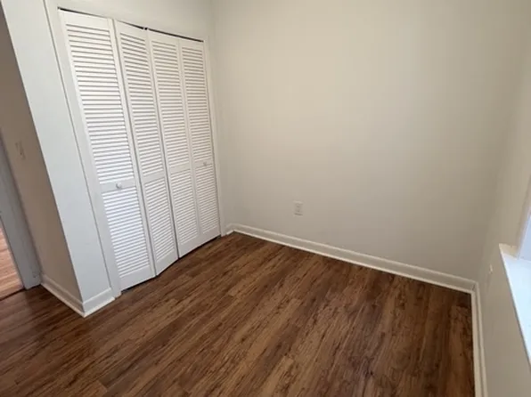 127 Endicott St APT 3, Boston, MA 02113