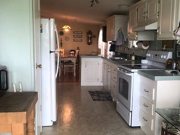 5th image of 4311 SE Sweetwood Way
