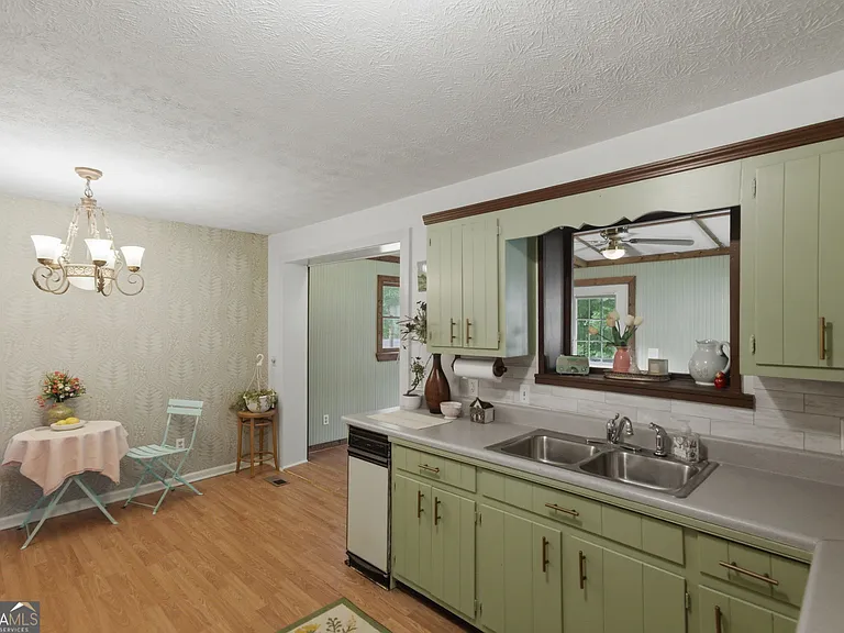 4400 Winding Creek Dr — Photo 8