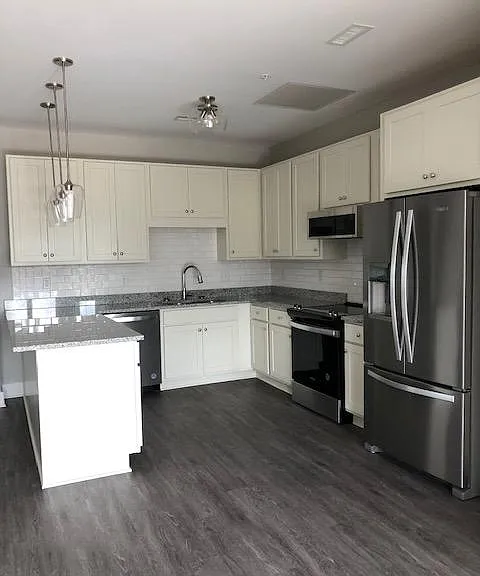 145 S Main St #300 — Photo 7