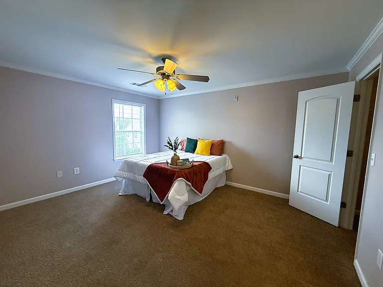 Brookwood Terrace Apartments — Photo 31