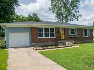 3808 Greenwich Rd, Louisville, KY 40218