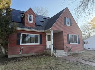 65 Pinehurst Ave, Methuen, MA 01844