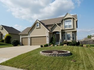 1408 SW 44th St, Lees Summit, MO 64082