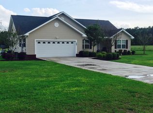 375 Caleb Cir, Jesup, GA 31545