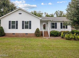 1848 Century Dr, Greenville, NC 27834