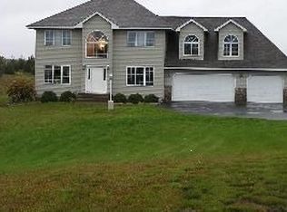 877 Benoy Rd, Hudson, WI 54016