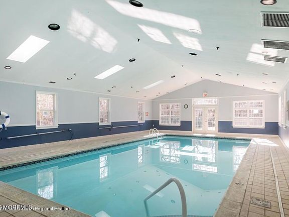 3rd image of 3904 Plowmans Ct