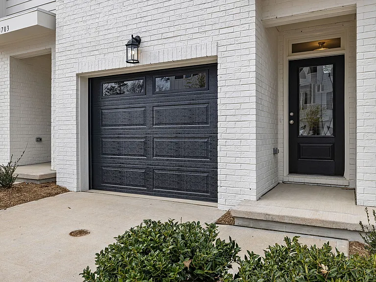 Abode Kerr Ridge — Photo 17