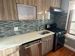 21-49 38th St #2, Astoria, NY 11105