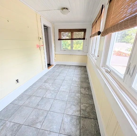 184 Parmenter Rd #2 — Photo 15