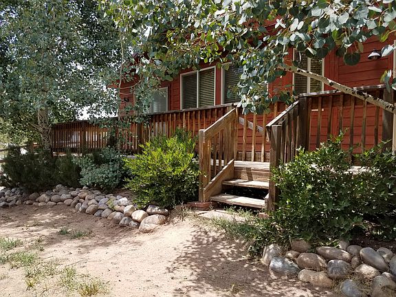 3rd image of 454 Meadowbrook Dr